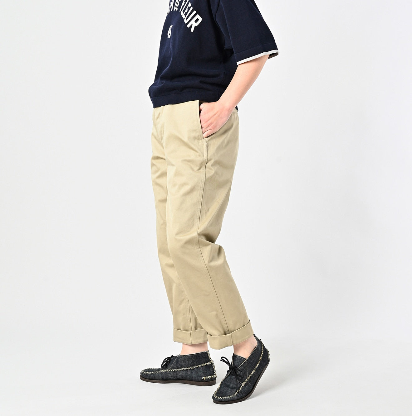 Chino Crosby Slacks MEN Female Model