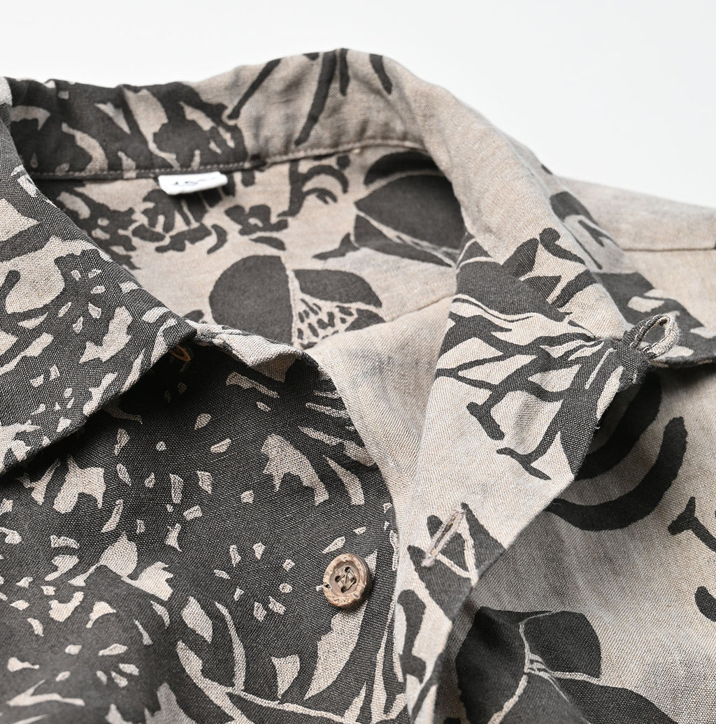 Linen Lotus Print LeiLei Shirt MEN Detail