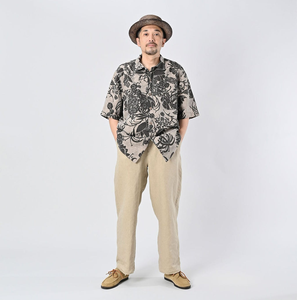 Linen Lotus Print LeiLei Shirt MEN Male Model