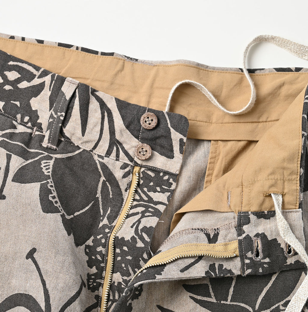 Linen Lotus Print Nîmes Short Pants MEN Detail