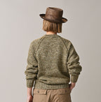 Cashmere Linen Raglan Sleeve Sweatshirt MEN Female Model