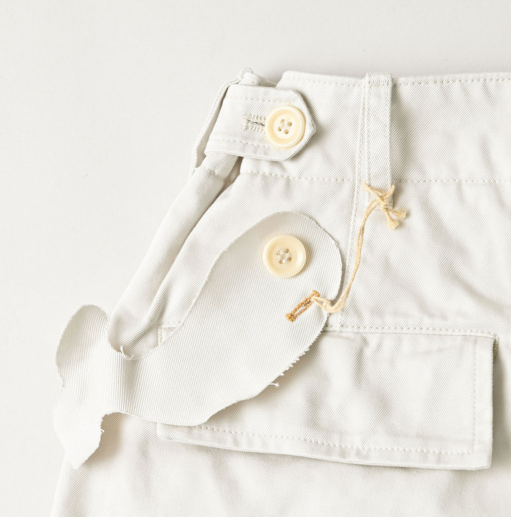 Double Thread Chino 908 Chi-rgo Pants Detail