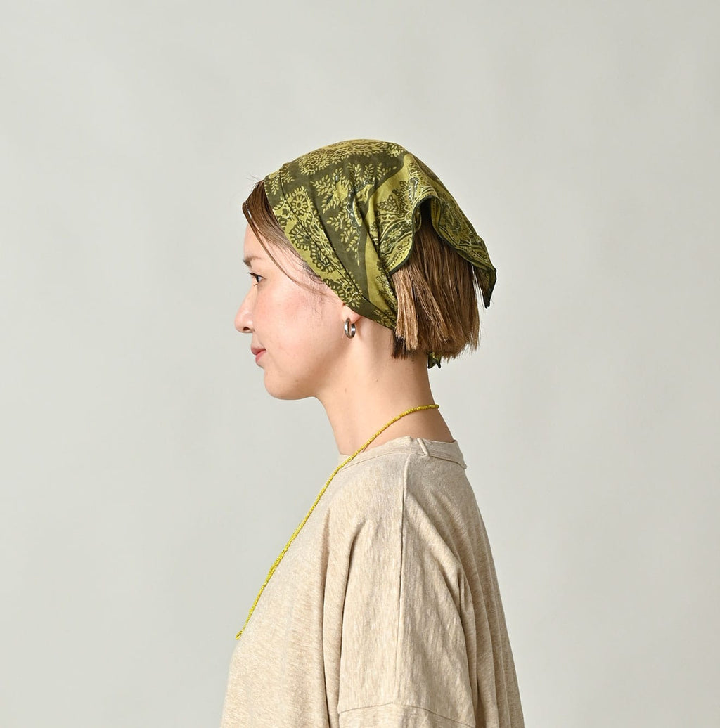 Tenjiku Sherpa Sarasa Trio Bandana Female Model