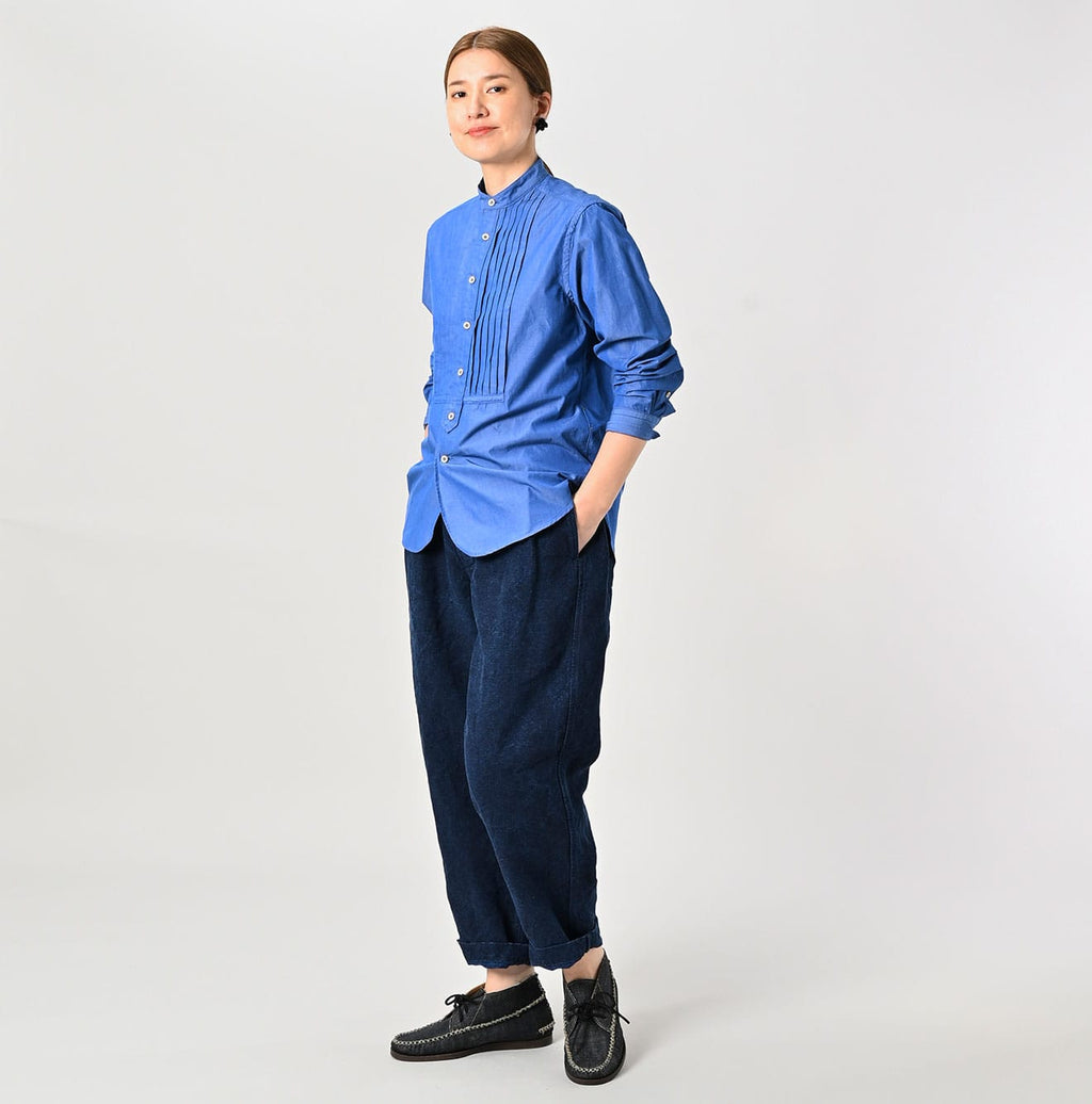 Miko 908 Loafer Pintuck Stand Collar Shirt Female Model
