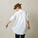Supima Batiste Tuck Stand Collar Shirt Female Model