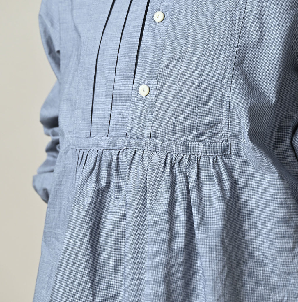 Supima Batiste Tuck Stand Collar Shirt Detail
