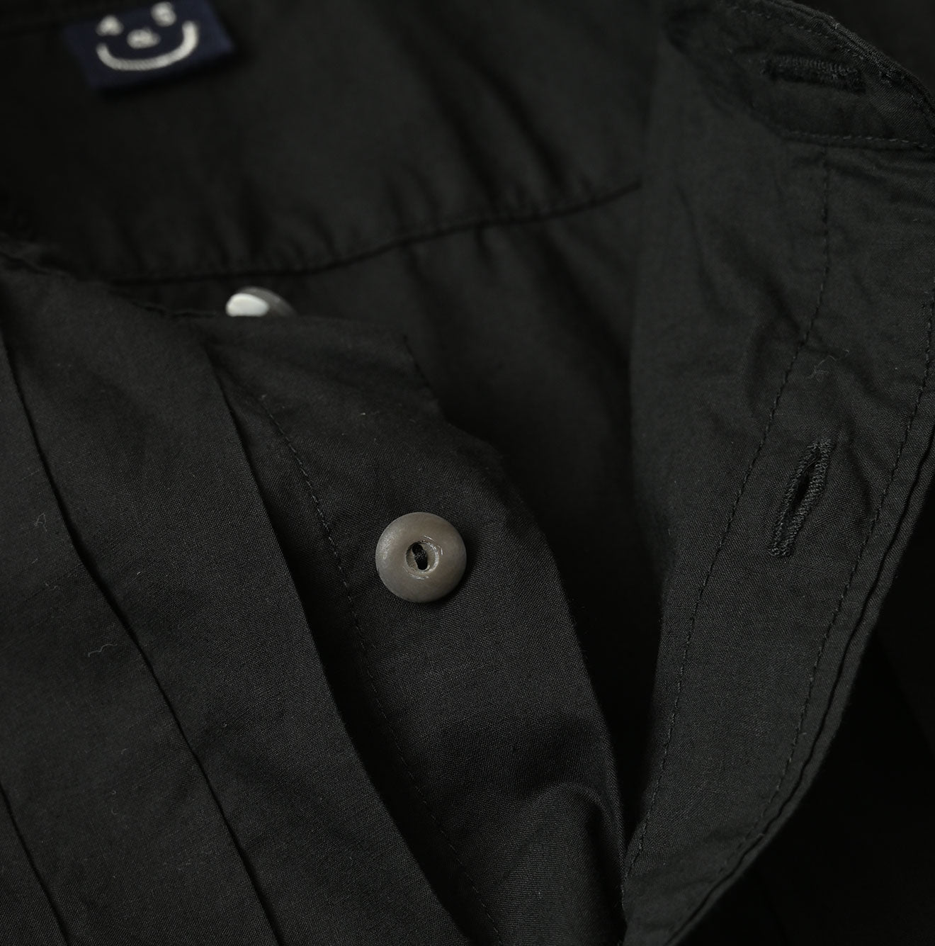 Supima Batiste Tuck Stand Collar Shirt Detail