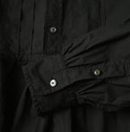 Supima Batiste Tuck Stand Collar Shirt Detail