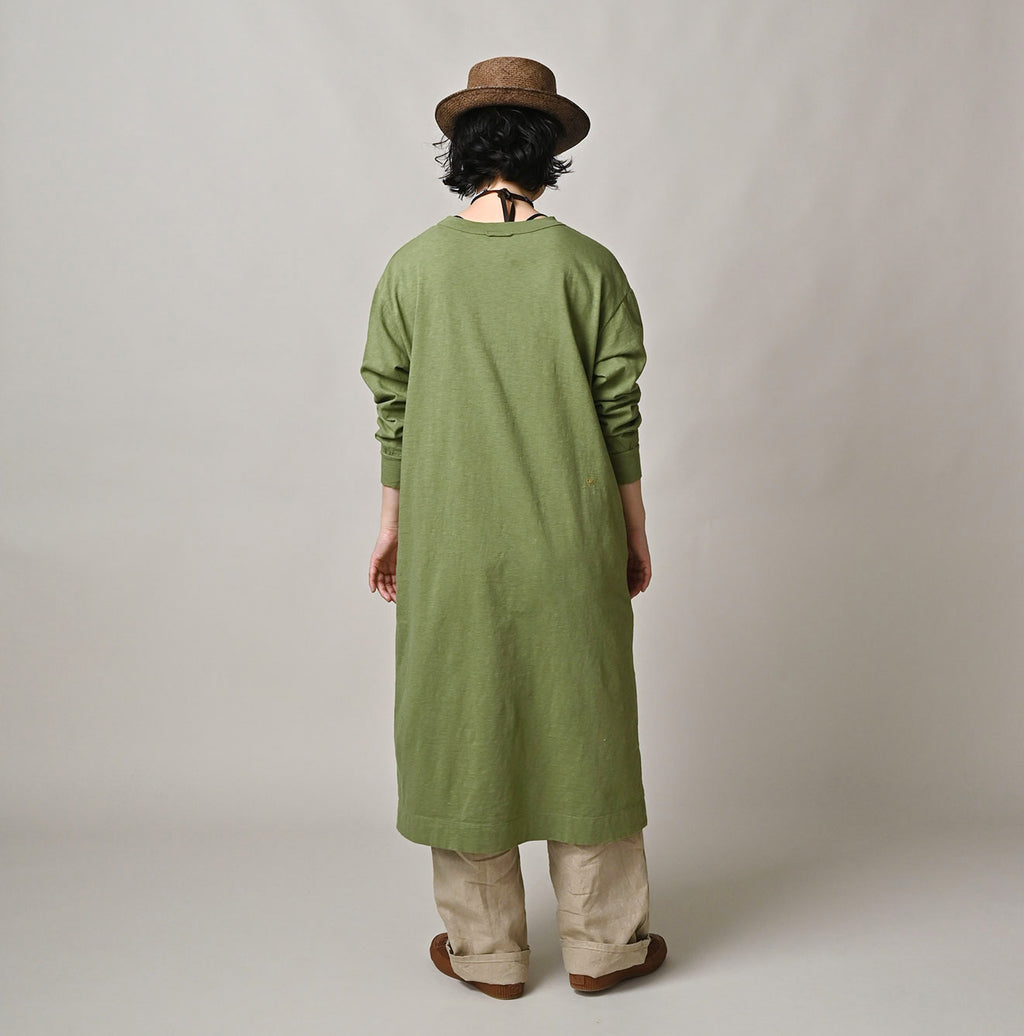 Tenjiku 45 Star Long Sleeve Dress Female Model