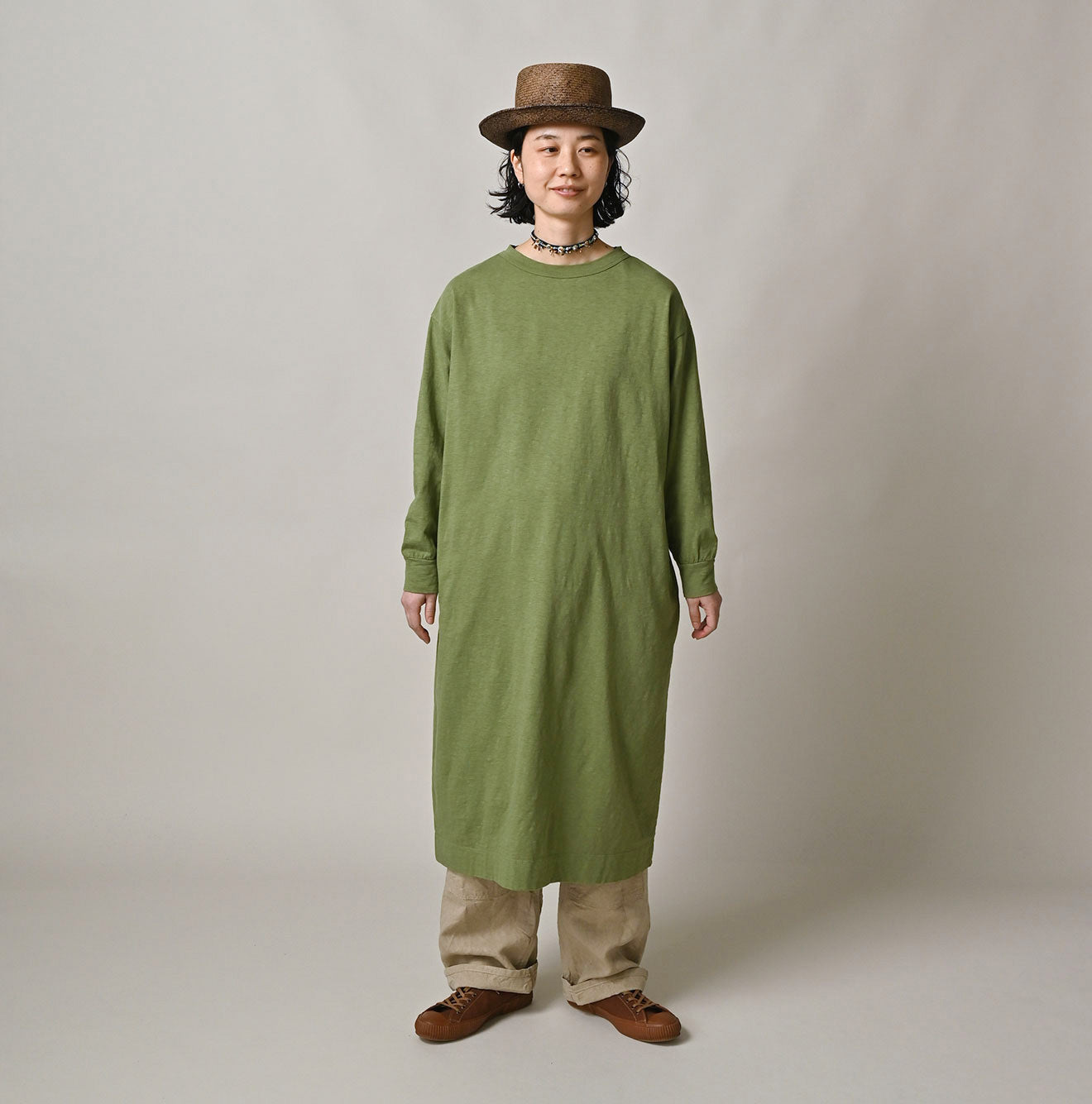 Tenjiku 45 Star Long Sleeve Dress Female Model