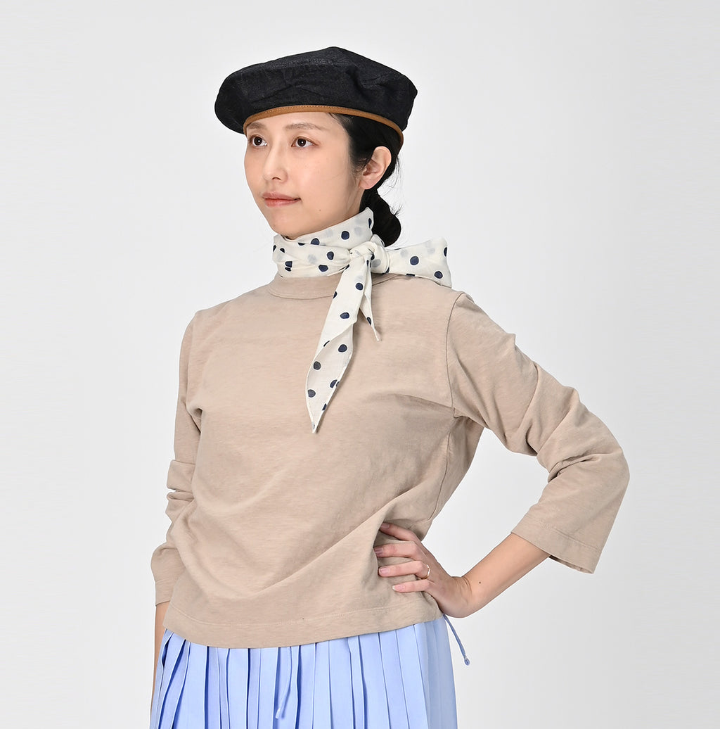 Square T-shirt Off White Female Model