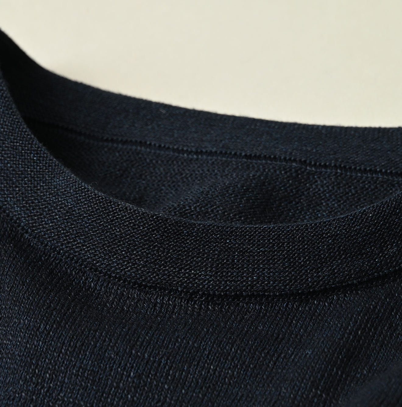 Indigo Whole Super Gauze 908 Crew Detail