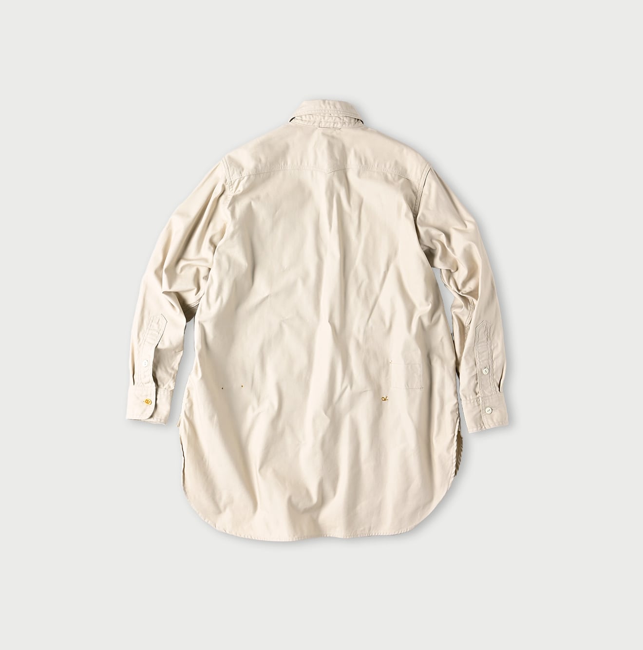 Thin Back Satin 908 Gacha-Pocket Shirt Back
