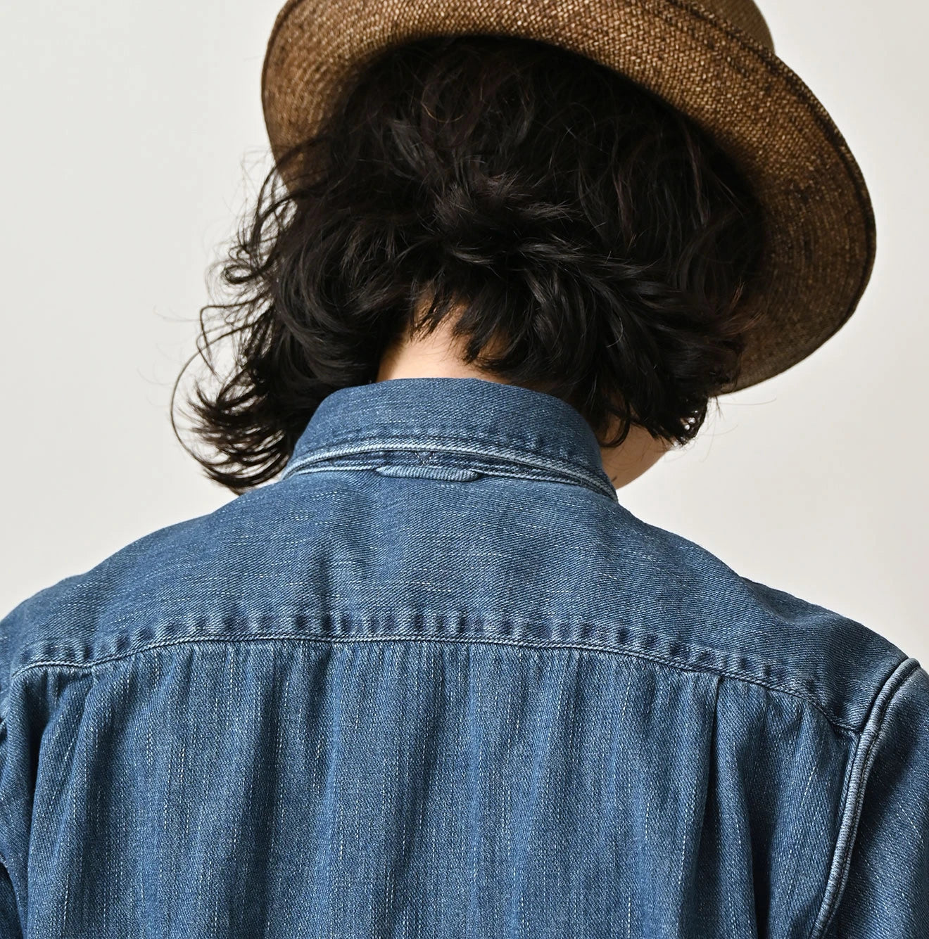 45 Petit Denim 908 8-knot Shirt Distressed Detail
