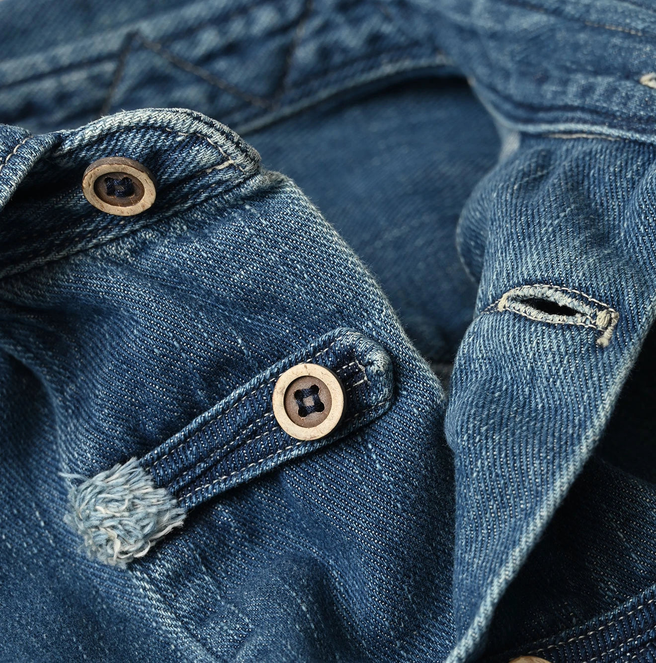 45 Petit Denim 908 8-knot Shirt Distressed Detail
