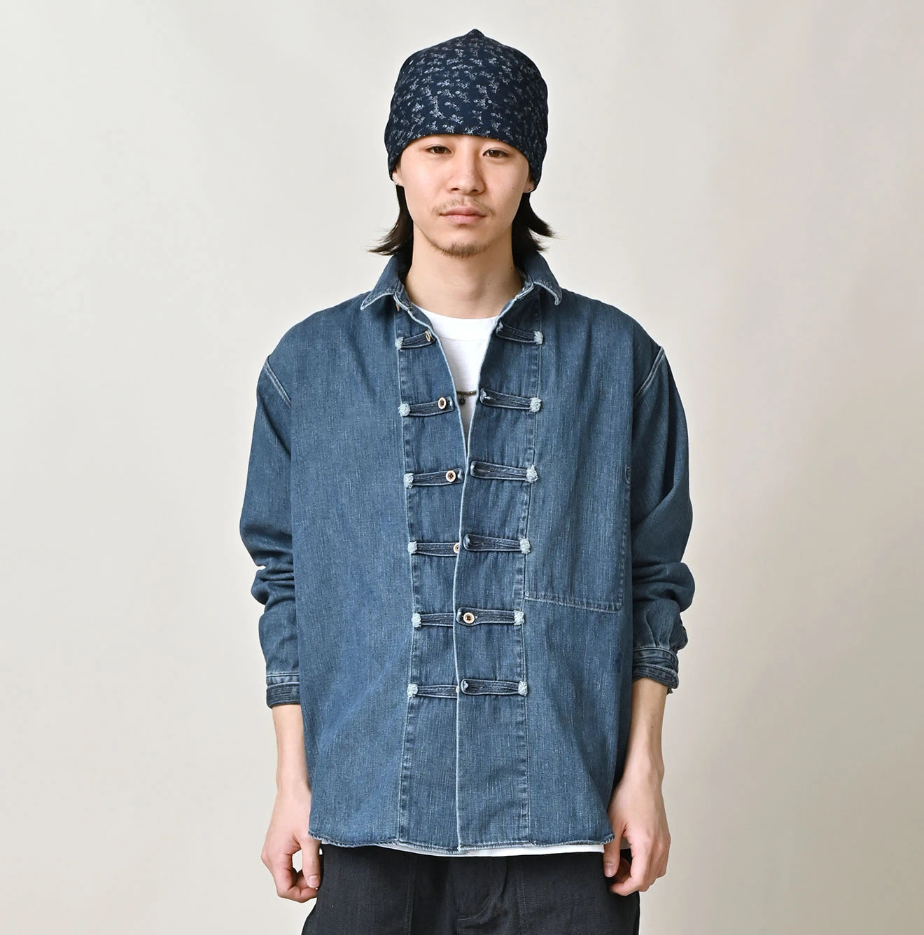45 Petit Denim 908 8-knot Shirt Distressed Male Model