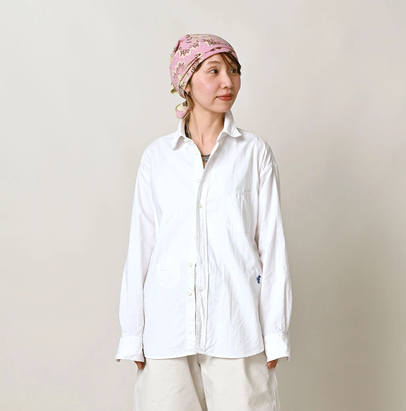 504 OX 908 Ocean Shirt Female Model