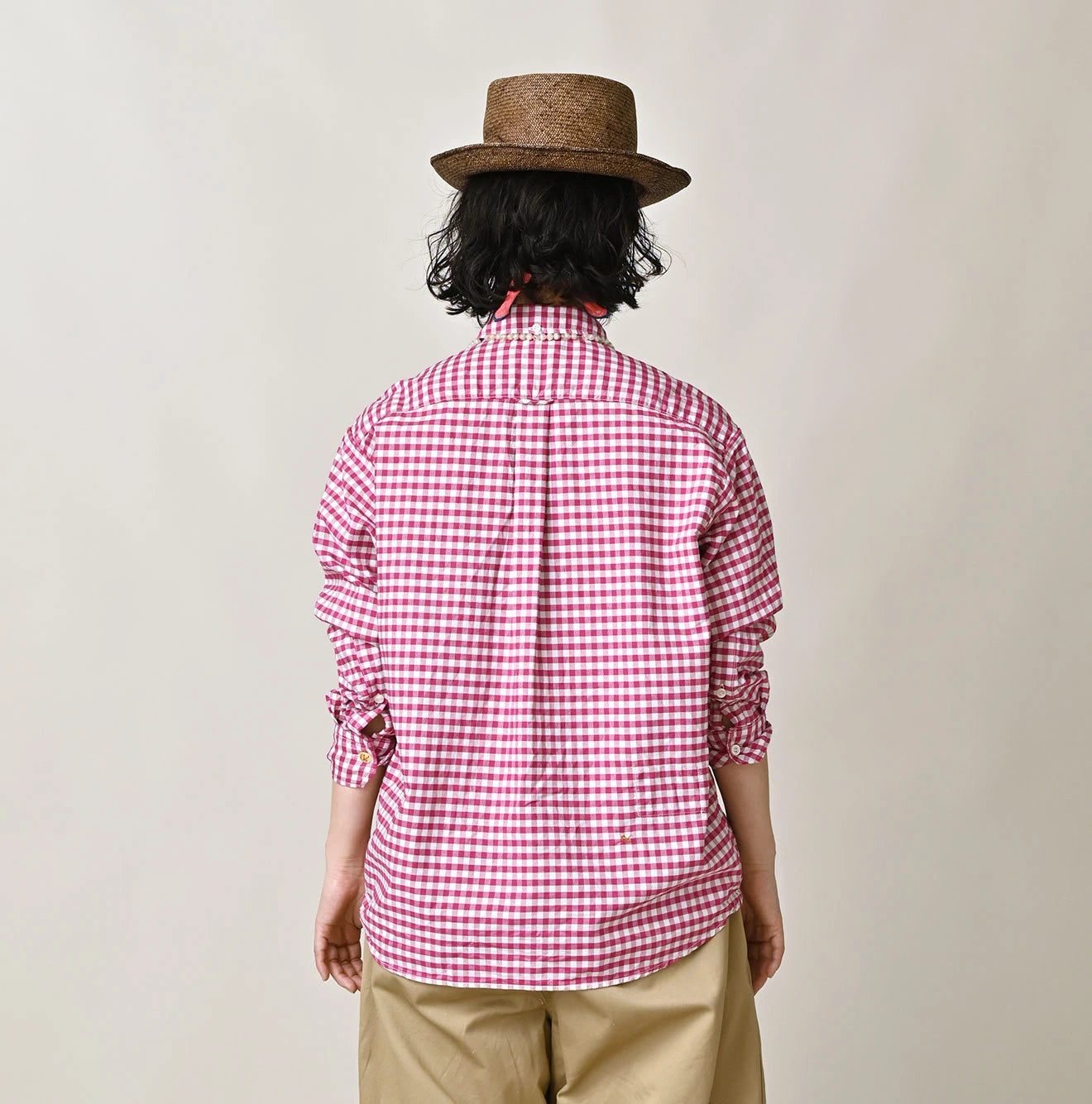 504 OX 908 Ocean Shirt Female Model