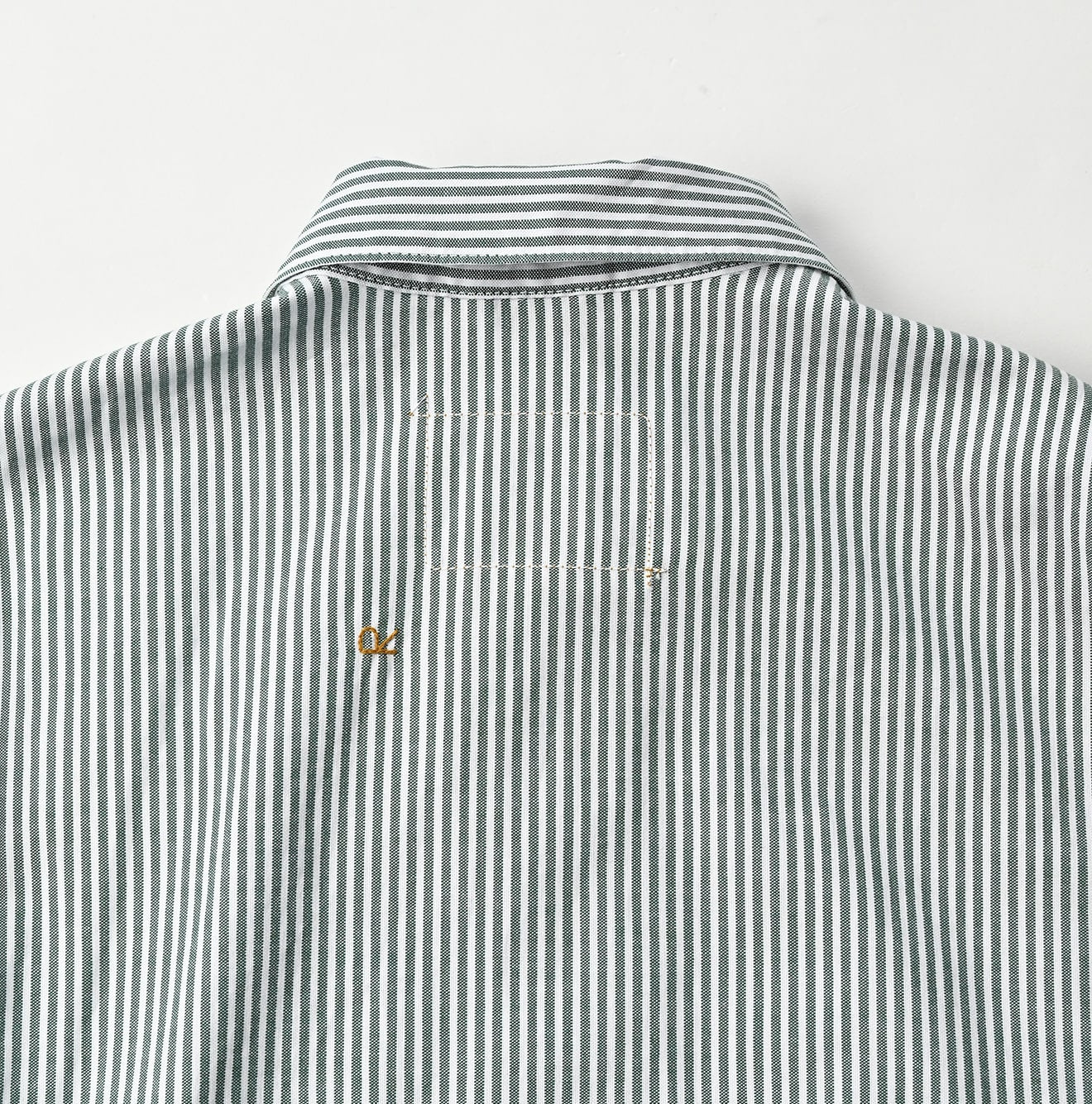 Supima OX 908 4-pocket Shirt Detail