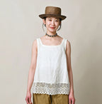 Indian Linen x Lace Flare Camisole Female Model