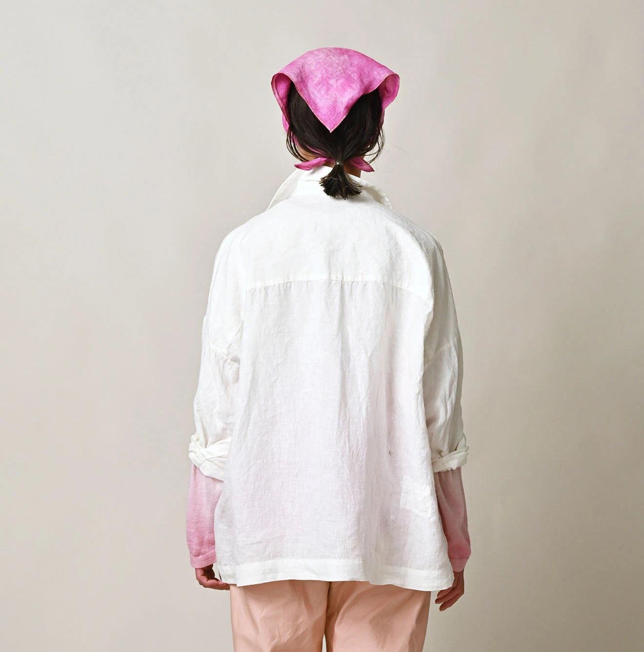 Indian Linen 908 Uma Shirt Female Model