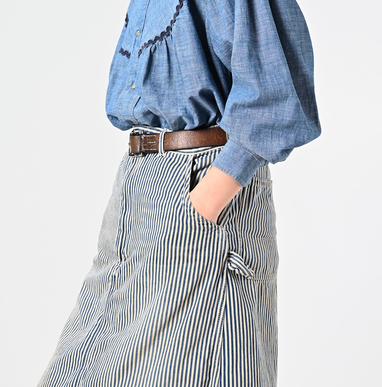 Mon-petit Denim Painter Skirt Detail