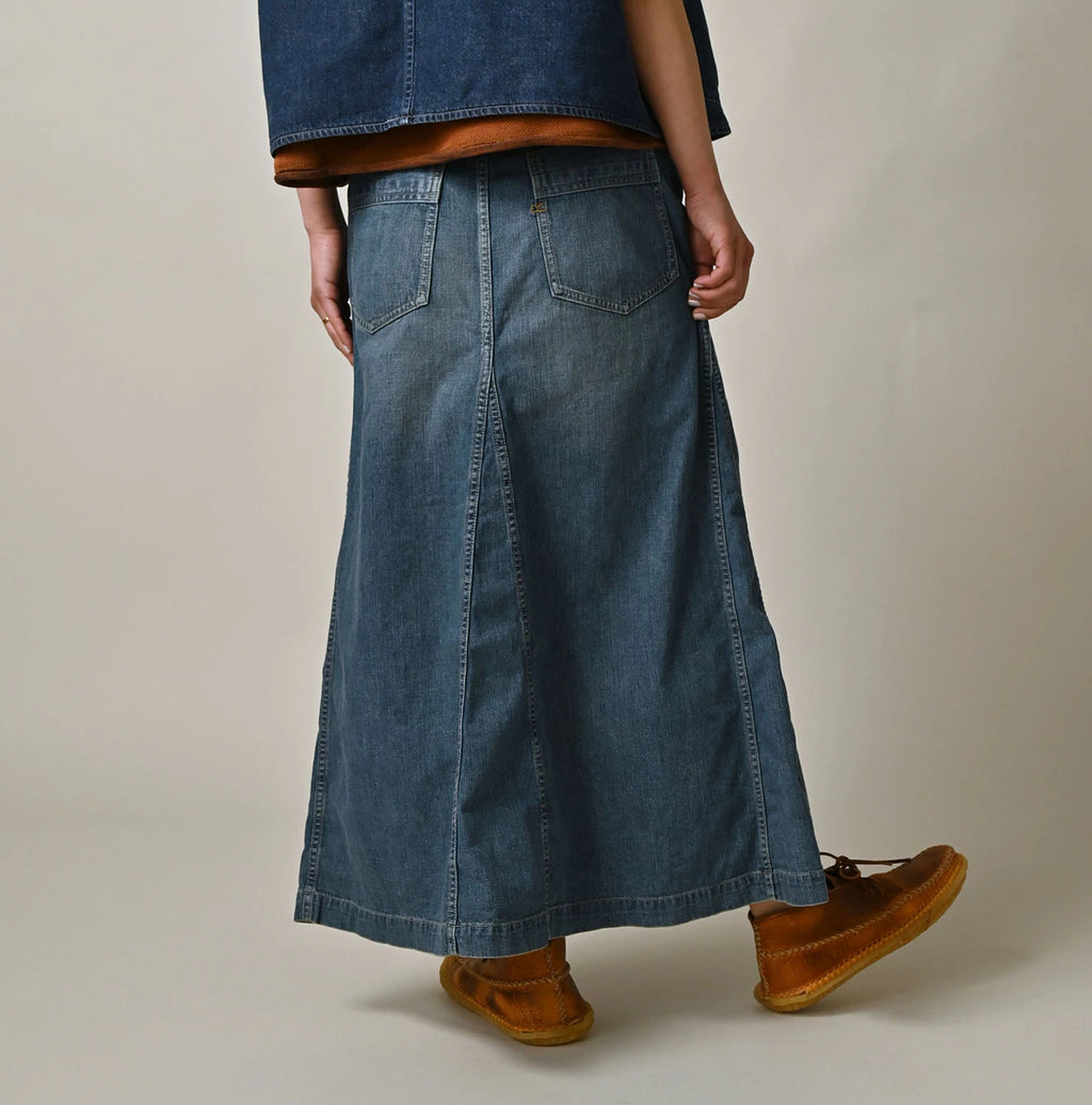 Mugihiko Denim Bell Skirt Tan Female Model