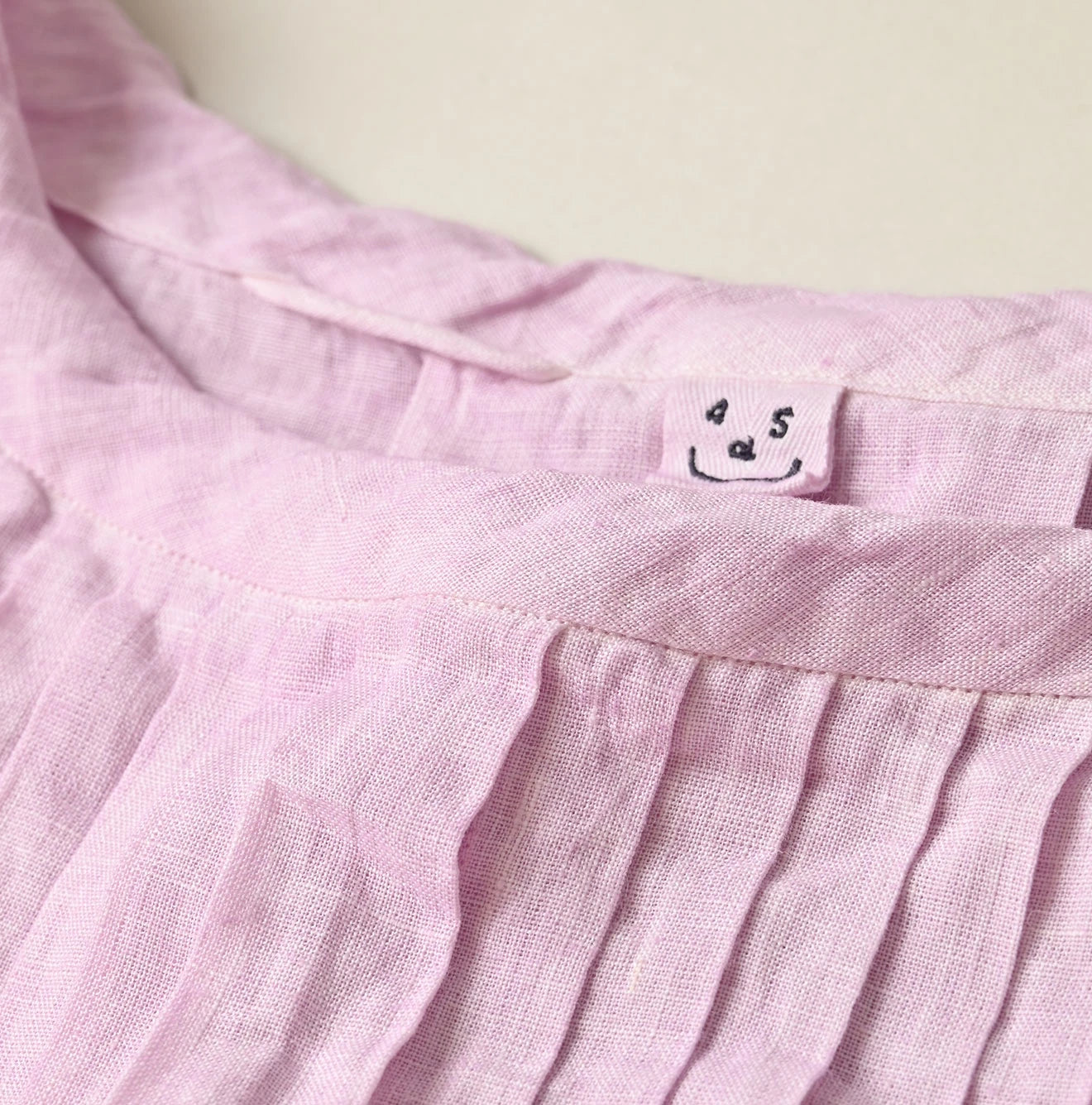 45 Plant Dyed Indian Linen Tuck Dress Detail