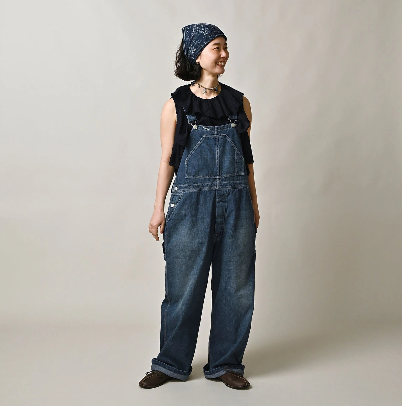 Mugihiko Denim 908 Overall Zyu Female Model