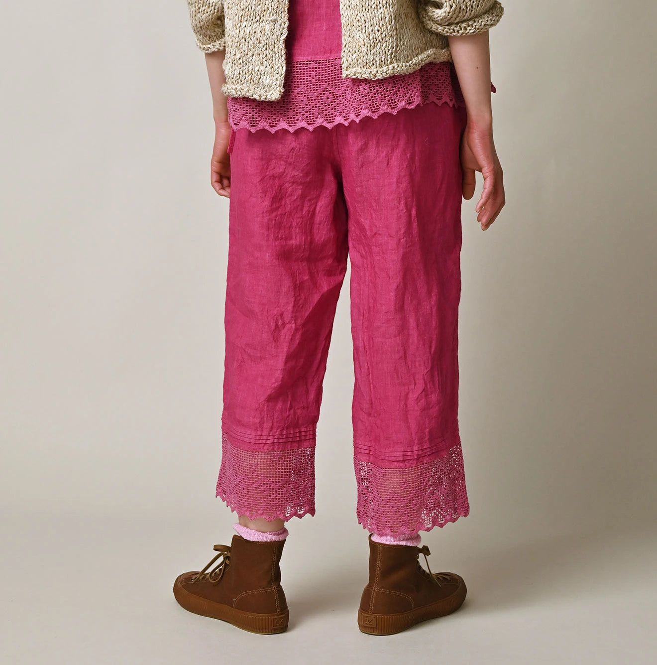 45 Plant Dyed Indian Linen Petit Pants Female Model