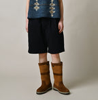 Indigo High Density Duck 908 Peg Short Pants Female Model