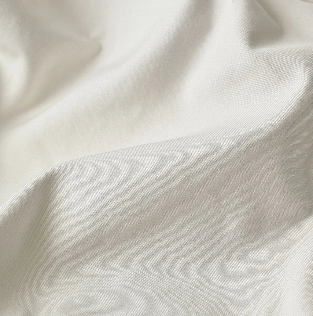 Thin Back Satin 908 Baker Short Pants Detail
