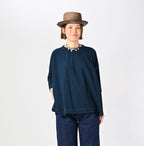 Indigo Tenjiku Big Slit T-shirt Nou Female Model