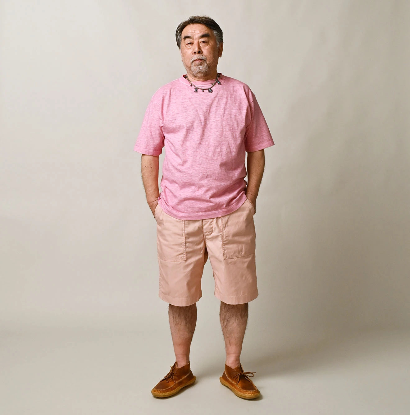 Plant Dyed Tenjiku 45 Star 908 T-shirt Male Model