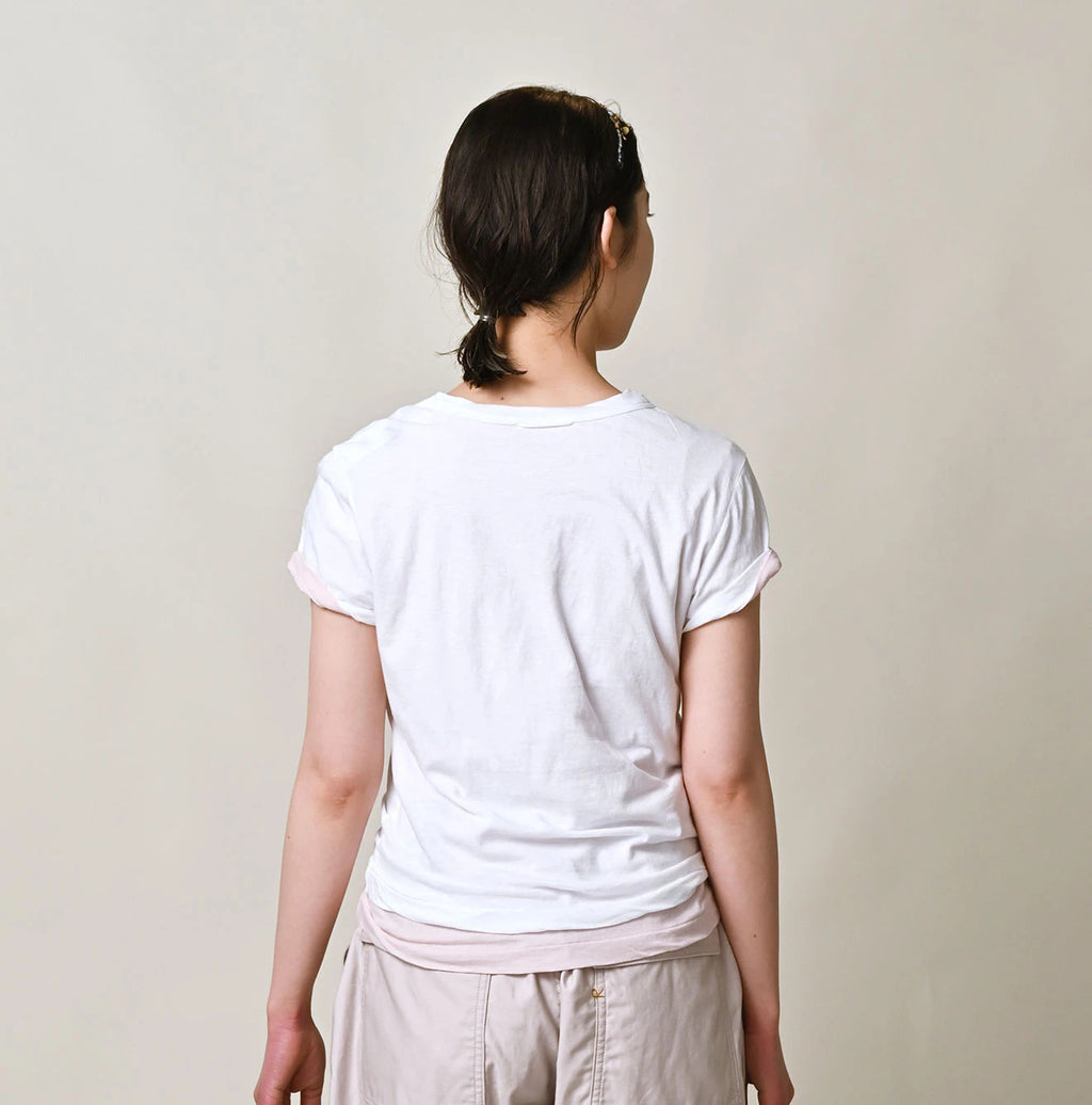 Thin Tenjiku Petit T-shirt Female Model