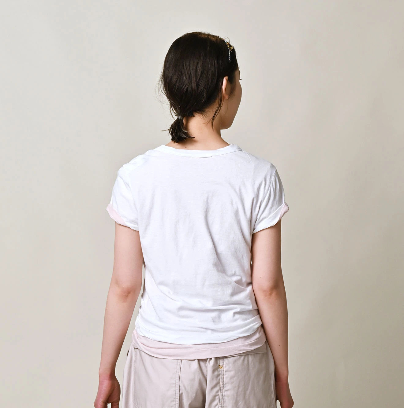 Thin Tenjiku Petit T-shirt Female Model