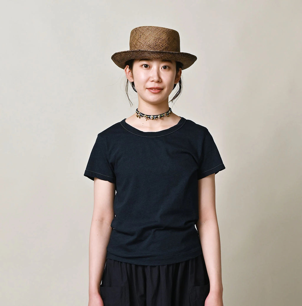 Indigo Thin Tenjiku Petit T-shirt Female Model