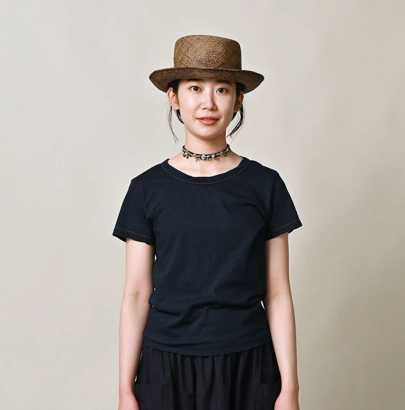 Indigo Thin Tenjiku Petit T-shirt Female Model