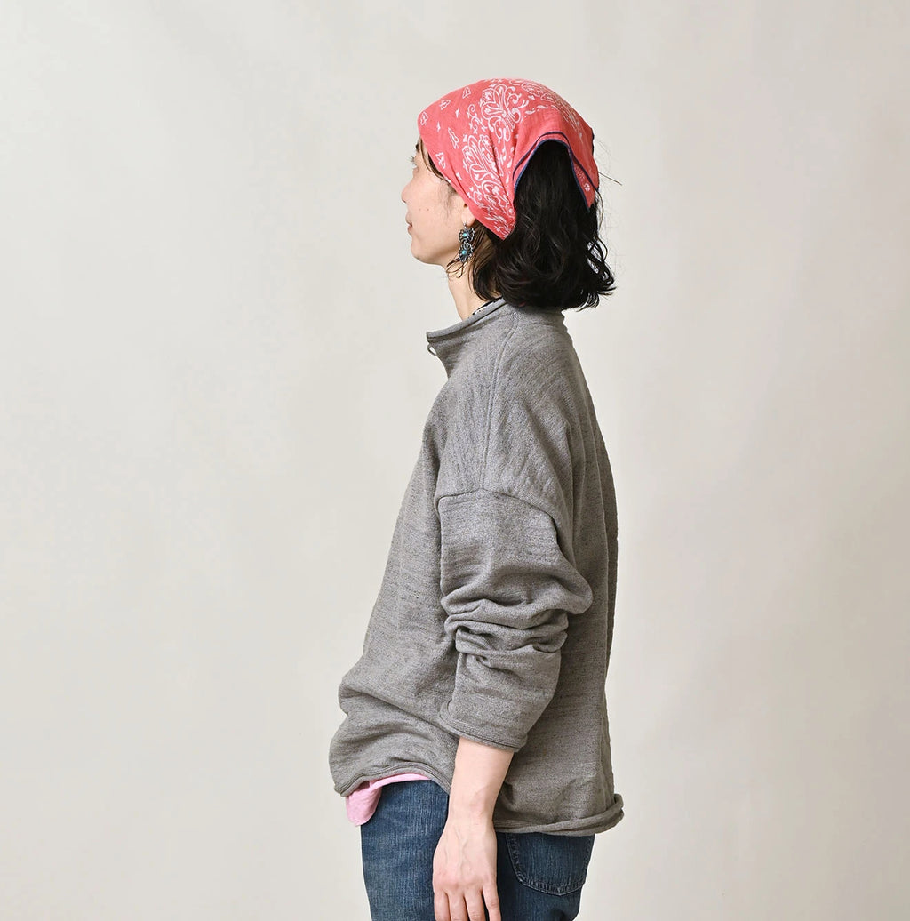 Dekoboko Knitsew 908 Uma Pull Female Model