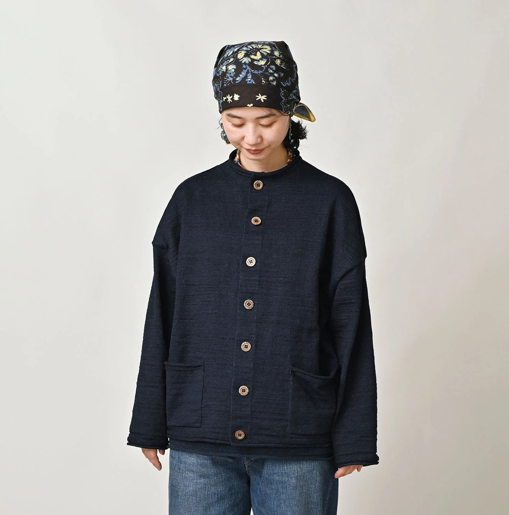 Indigo Dekoboko Knitsew 908 Cardigan Female Model