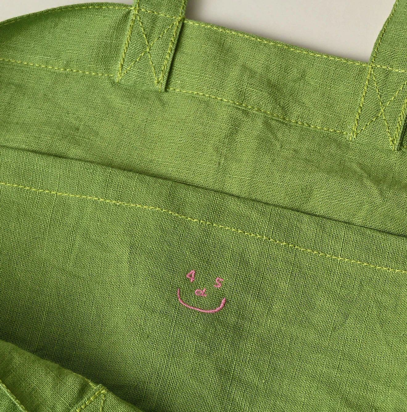 Indian Linen Nasuppie-kun 45 Star Tote Large Detail