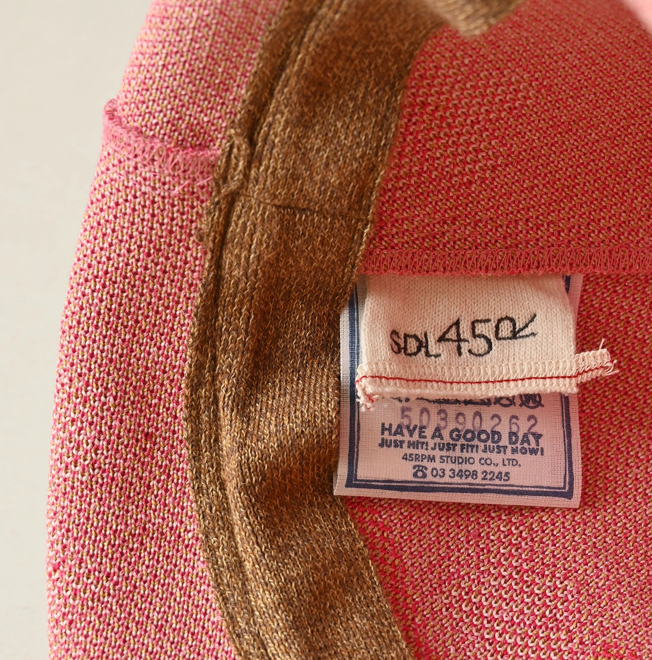 Jacquard Sakura Blizzard Hat Detail