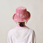 Jacquard Sakura Blizzard Hat Female Model