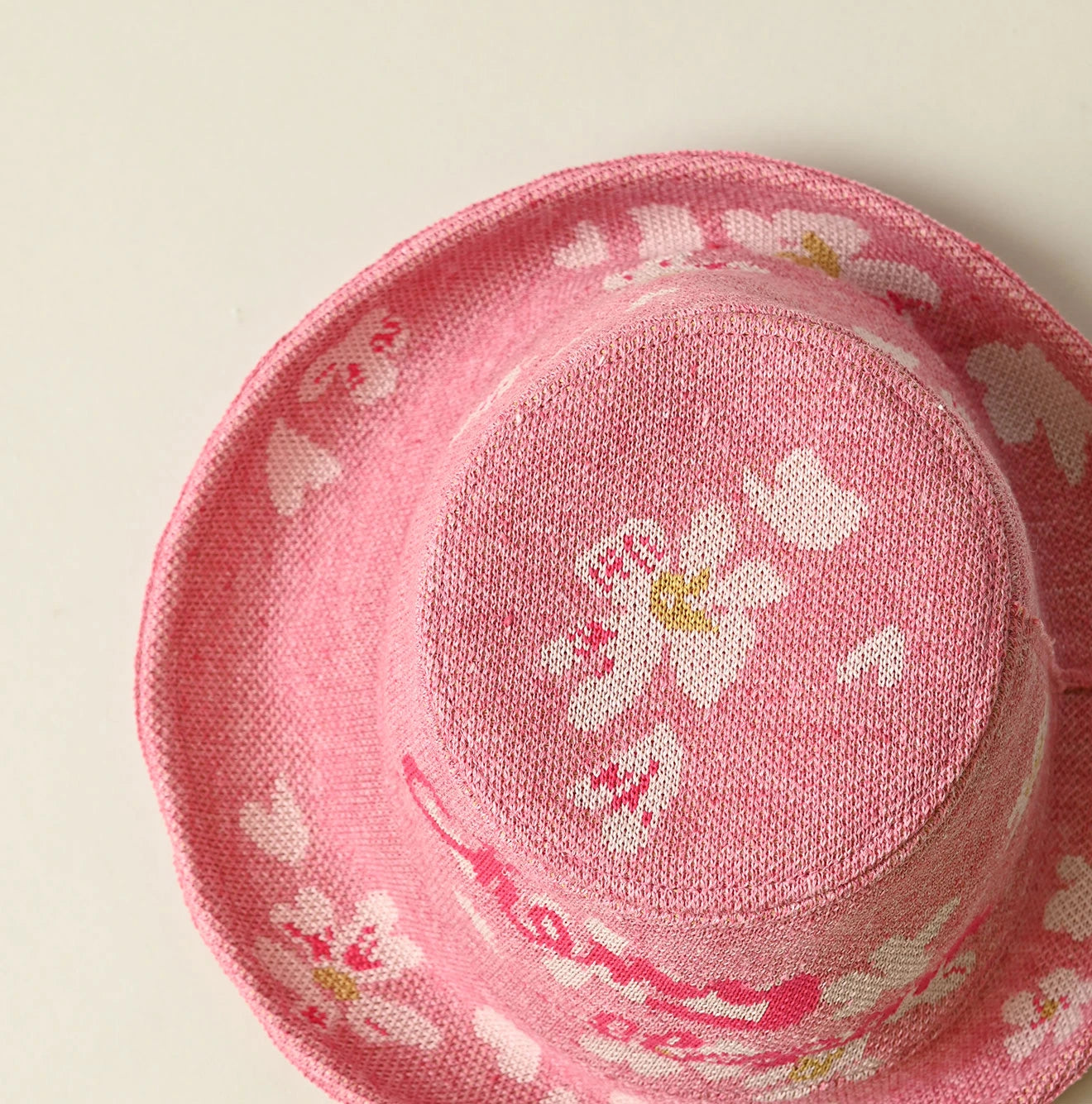 Jacquard Sakura Blizzard Hat Detail