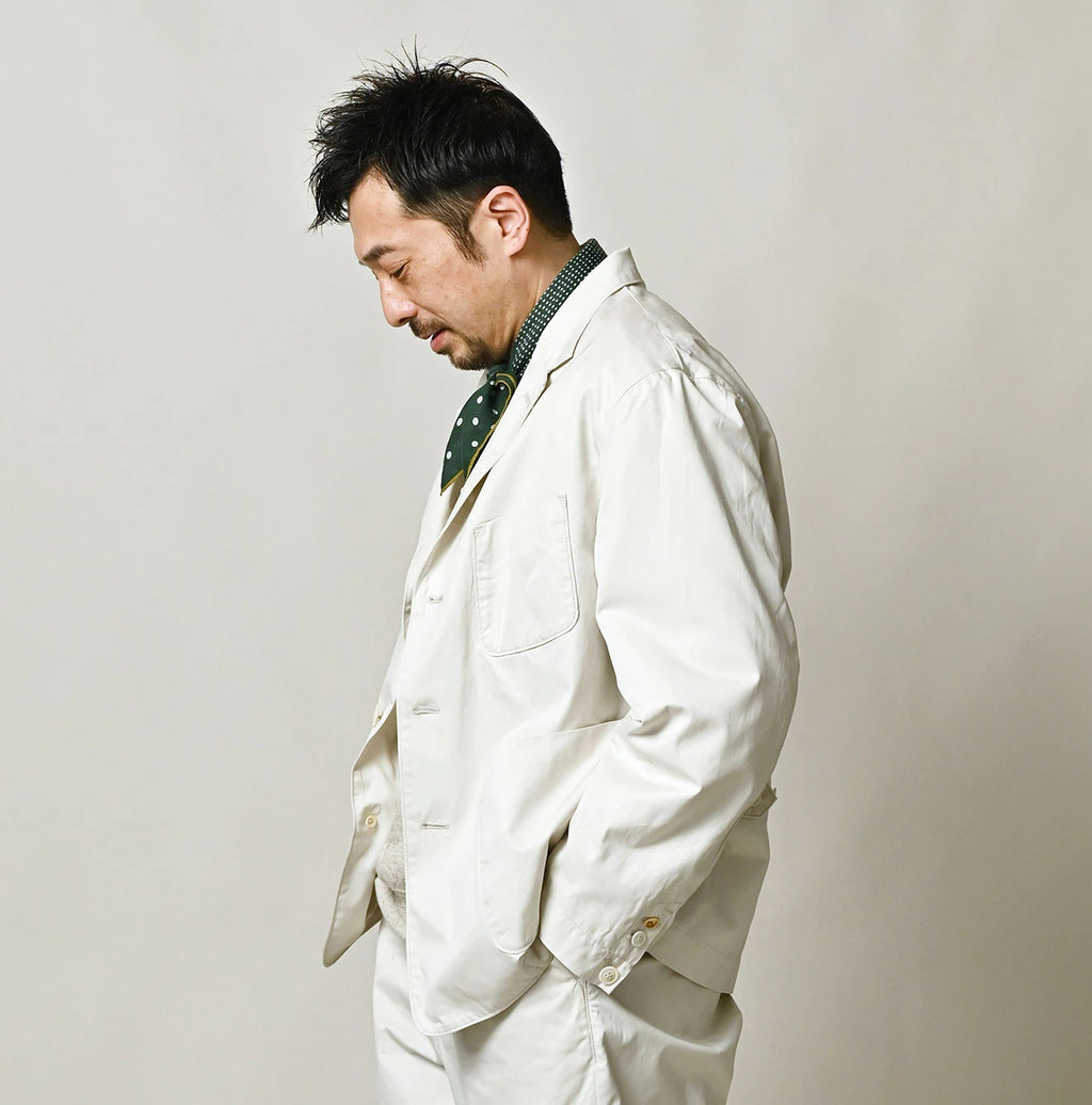 Thin Gabardine 908 Jacquarde Male Model