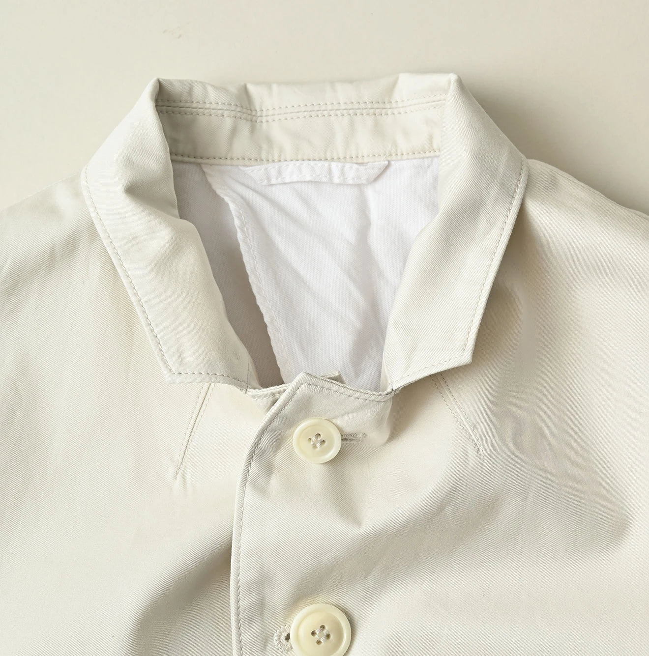 Thin Gabardine 908 Jacquarde Detail
