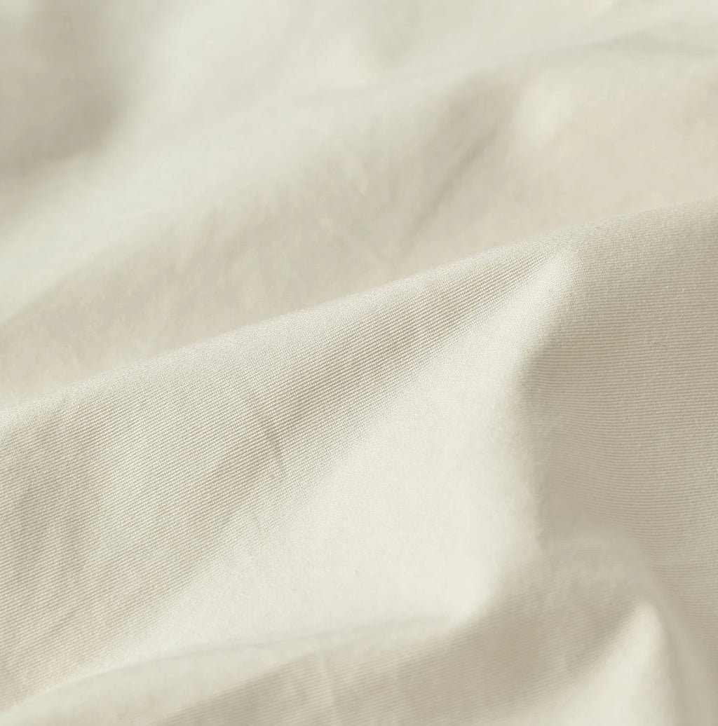 Thin Gabardine 908 Jacquarde Detail