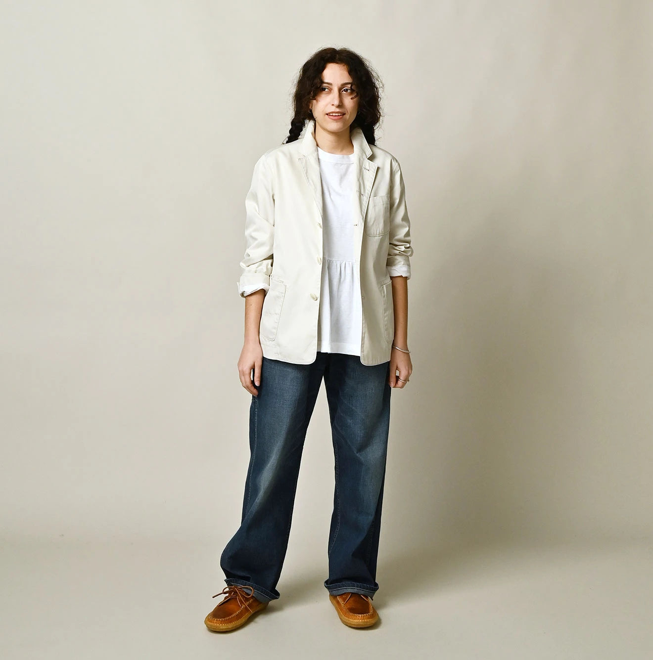 Thin Gabardine 908 Jacquarde Female Model