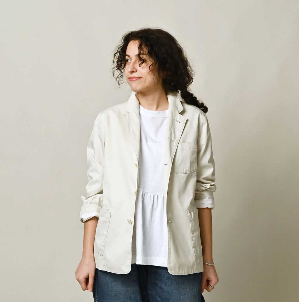 Thin Gabardine 908 Jacquarde Female Model