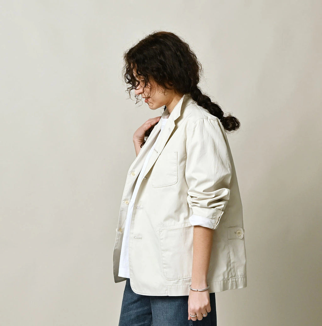 Thin Gabardine 908 Jacquarde Female Model